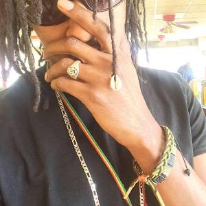 11010506_839473349423009_467375146613367040_n